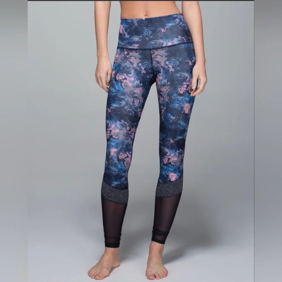 LULULEMON If You’re Lucky pant Luxtreme Moody Mirage Dark Berry 10-12 - Picture 3 of 14
